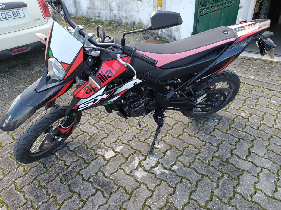 Aprilia SX 125 ano de 2022