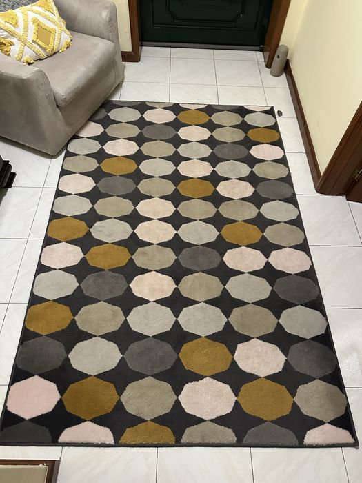 IKEA carpet.444017354873262082