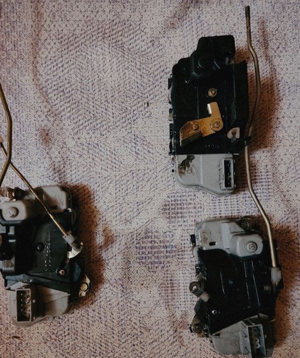 Замки дверей от Лады Калины (ВАЗ-1117, 1118, 1119).