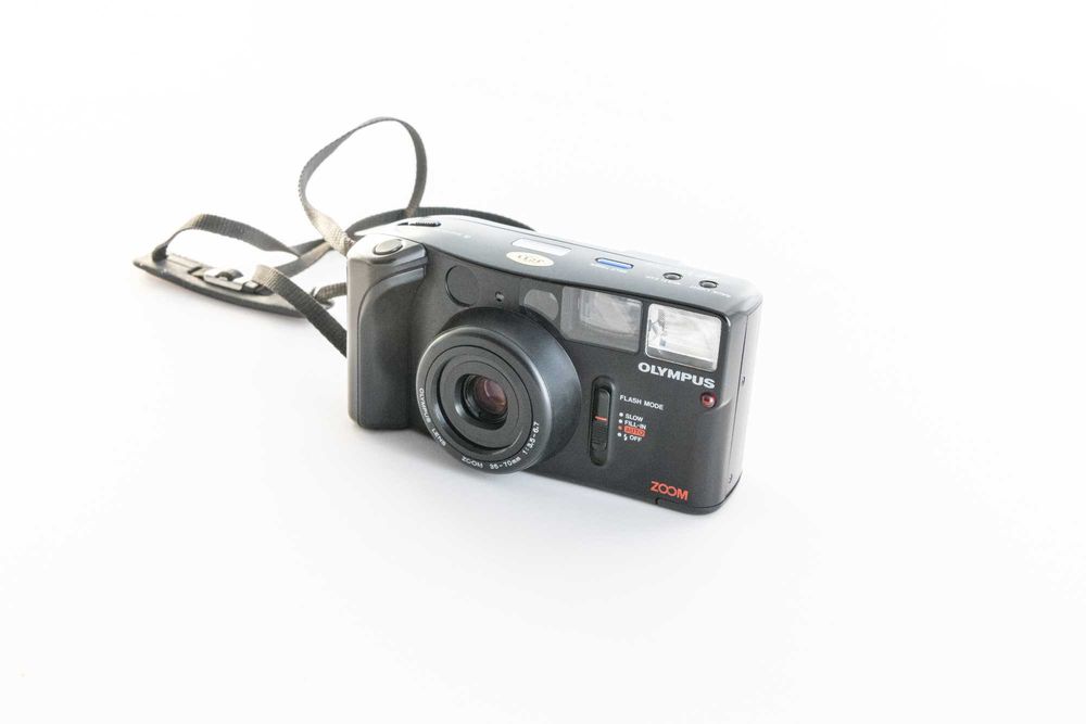 Aparat analogowy na kliszę Olympus AZ-1 Zoom