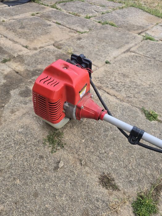 Máquina roçadora 52cc