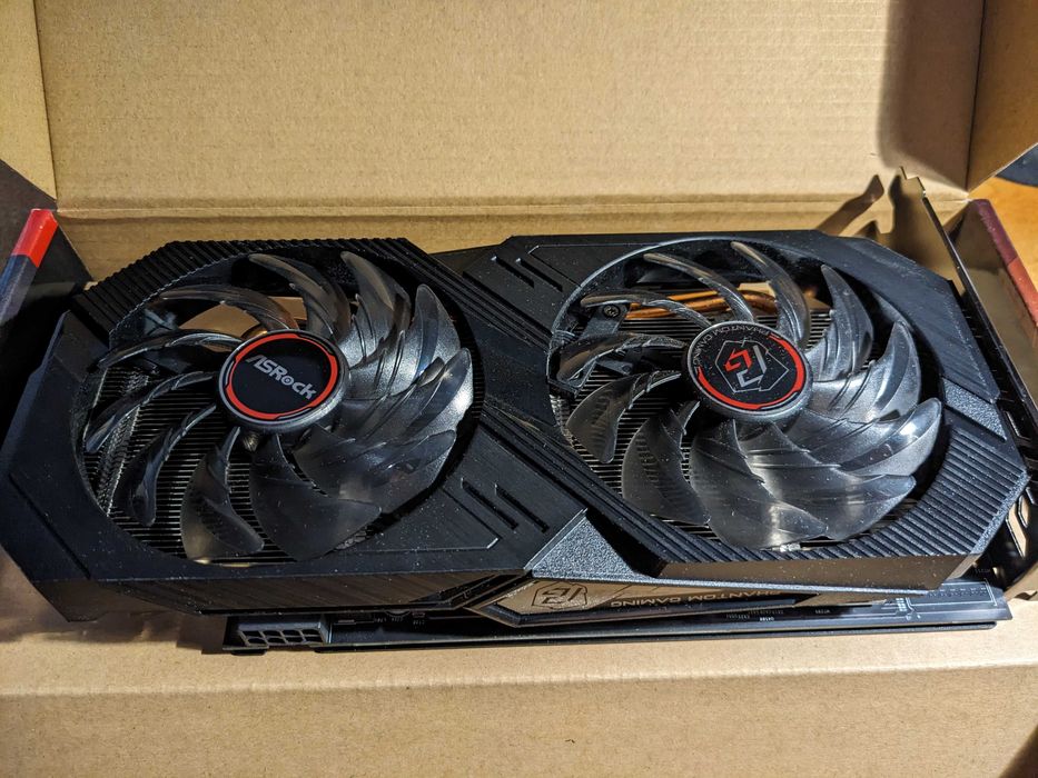 Karta graficzna Radeon RX 560, 4GB +przejściówka 6/8 pin do zasilacza