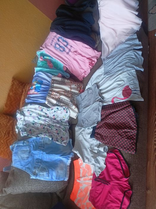 Zestaw ubrań dziewczęce r.128/134Lato