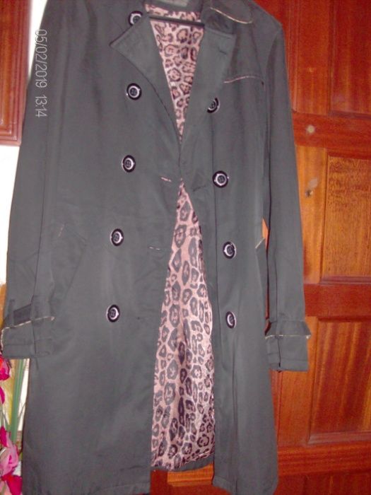 gabardine preta forrada a leopardo XL nova