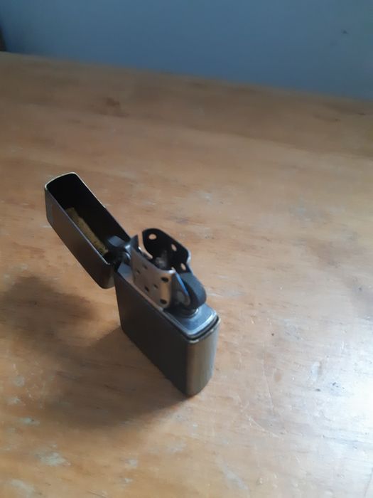 zapalniczka ZIPPO
