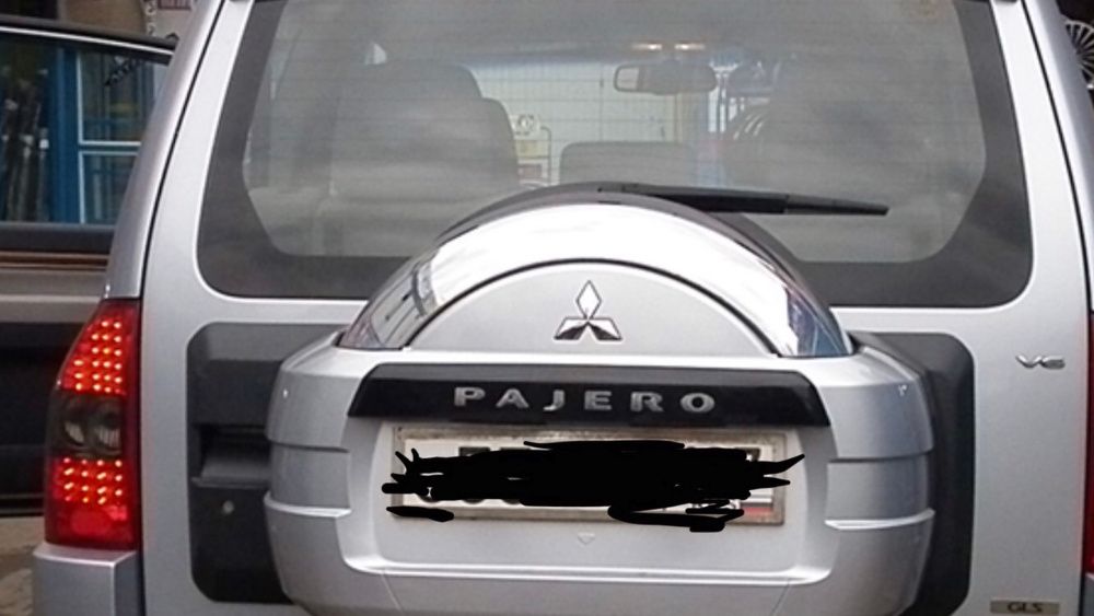 Чехол на запаску Mitsubishi Pajero Wagon 4, оригинал, Паджеро Вагон IV