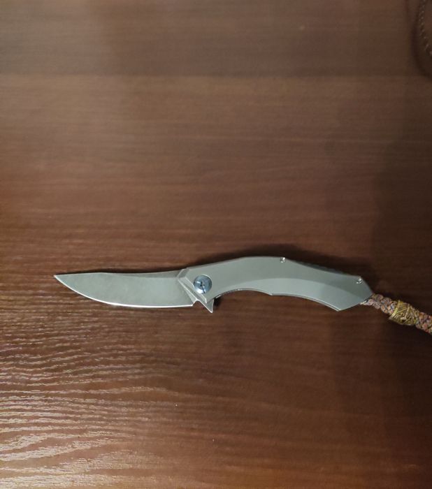 Green thorn polychetkiy D2