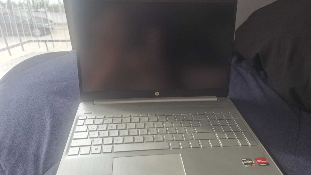 Portátil HP Laptop 15s-eq2107np 15.6" Prateado Natural