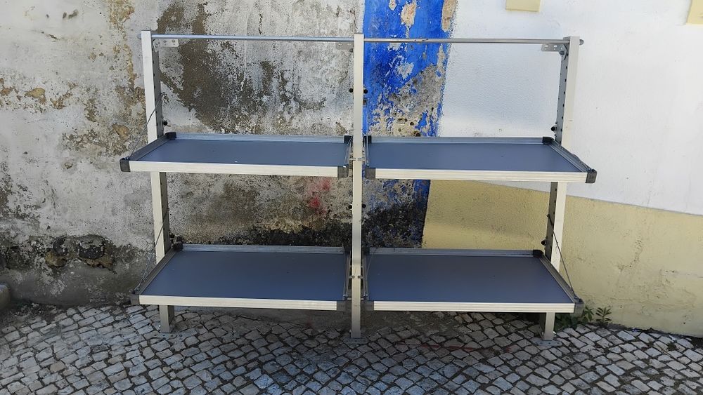 Vendo parteleiras de  carrinha