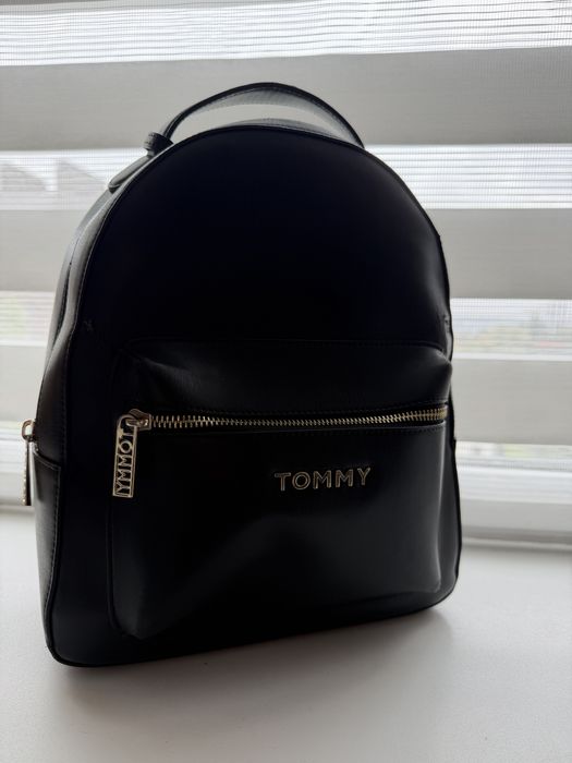 Рюкзак Tommy Hilfiger