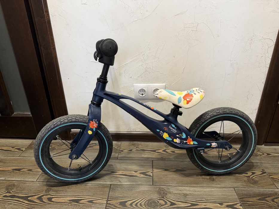 Біговел Lionelo Bart air blue navy велобіг 2-6 років