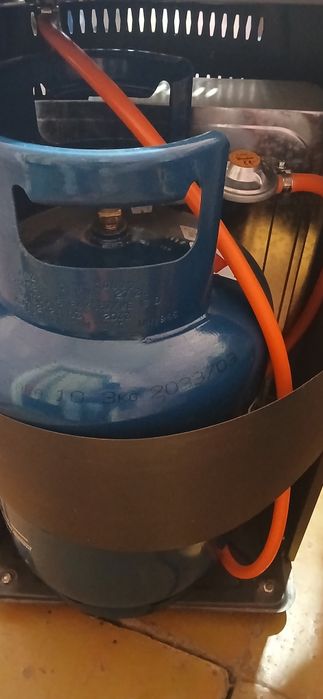 Газовий обігрівач