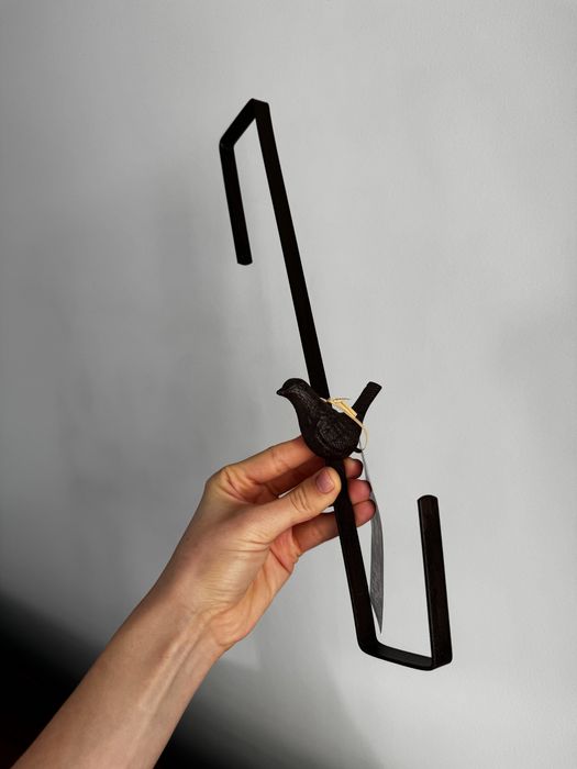 Żeliwny hak na drzwi na wianek