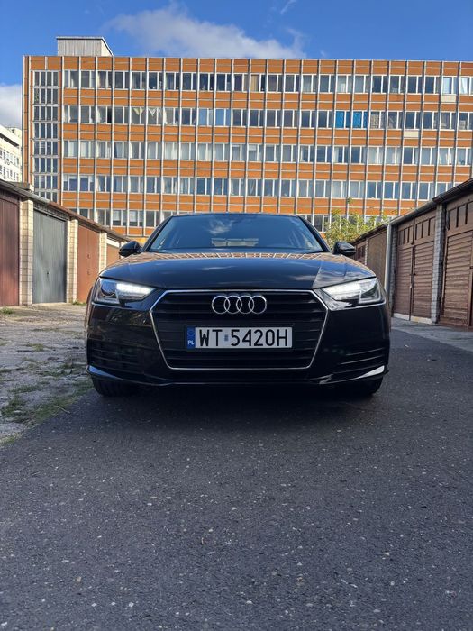 Audi A4 Limousine Audi A4 B9 1.4 TFSI | 2017 | 148 000 km | Salon Polska