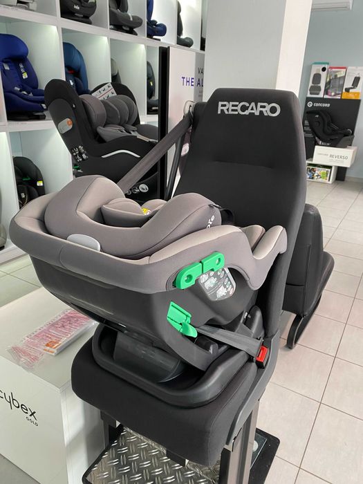 Joie Steadi R129 fotelik samochodowy RWF/FWF na pas