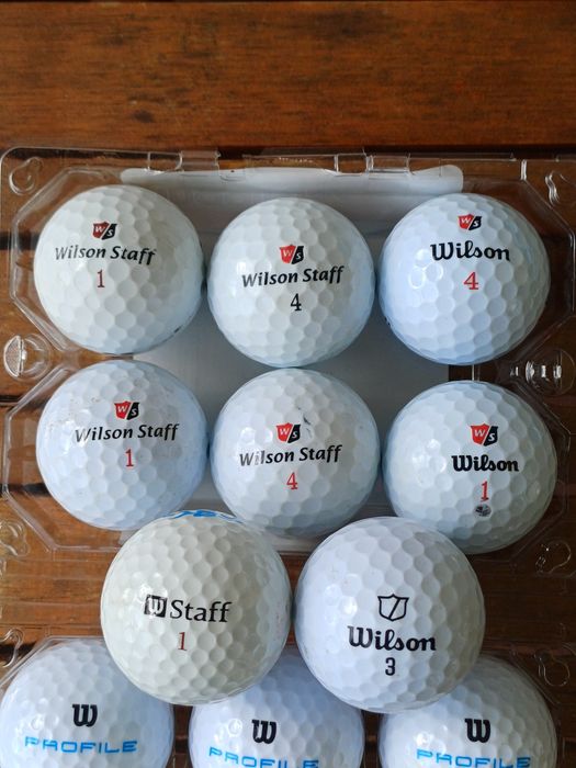 14 bolas de golf Wilson