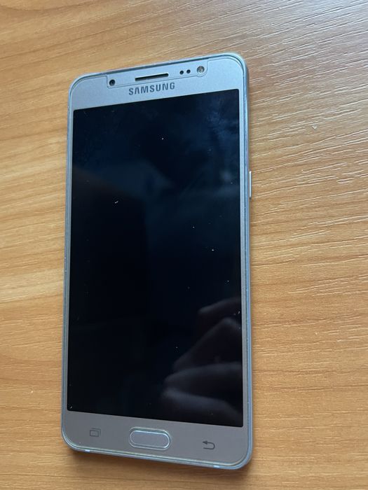 Продаю Samsung J5 – на запчастини