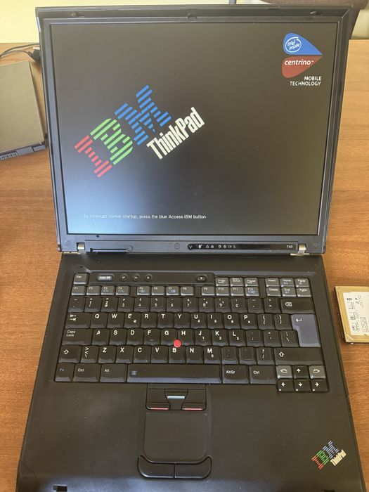 IBM ThinkPad T43 2668 Pentium M 1.86GHz 2GB RAM