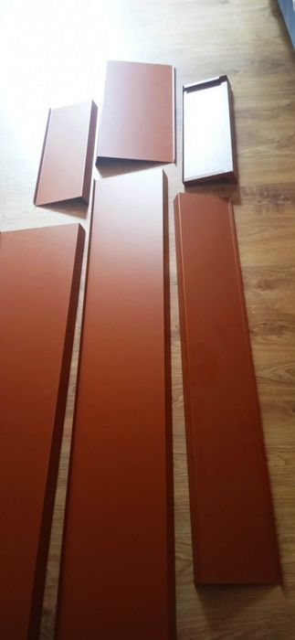 Parapety zewnętrzne aluminiowe