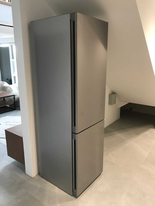 Lodówka Liebherr na gwarancji