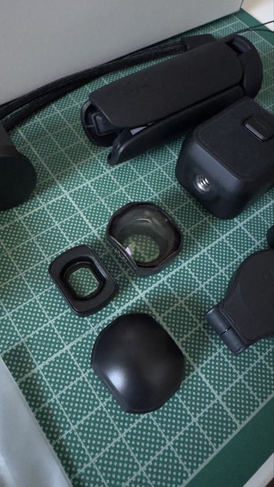 DJI osmo pocket 4 creator combo