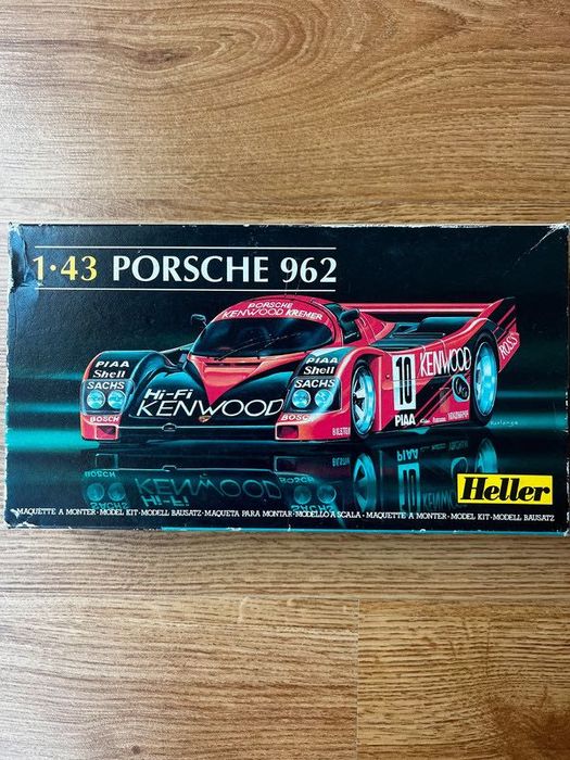 Kits de Modelismo Automóvel Heller 1:43 e Airfix 1:32