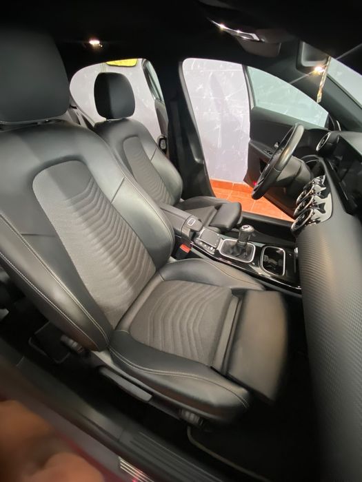 Lavagem Auto Profissional e Higienização de Estofos – Amadora