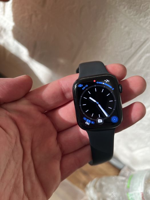 Apple Watch 8 45mm. Апл ватч 8 45 мм
