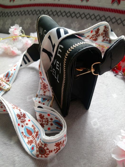 Torebka, listonoszka damska z paskiem z regulacją