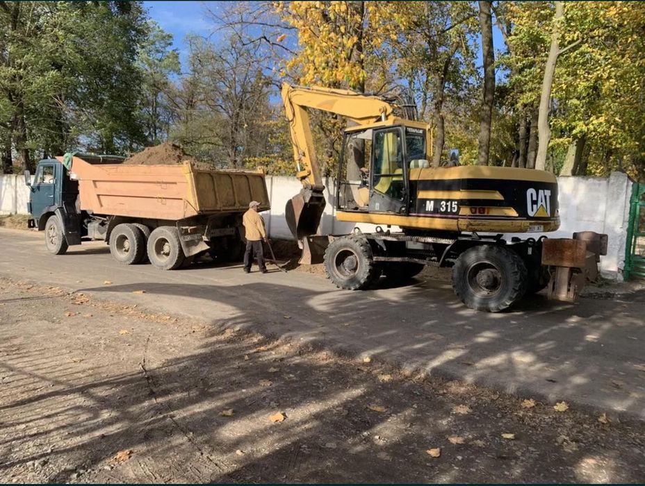 ФОП Екскаватор оренда JCB погрущик камаз трактор Житомир