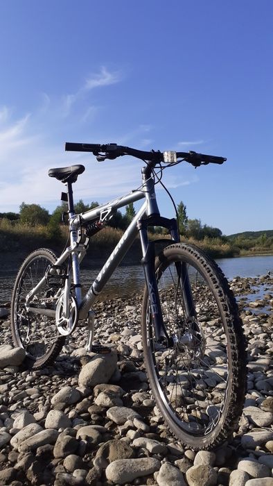 Велосипед двопідвіс STEVENS RACING F9 aluminium 6000 aerospace