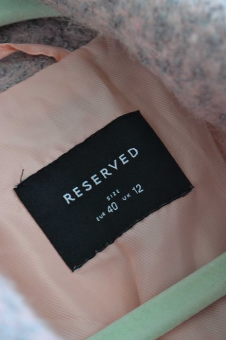 Płaszcz wełna Reserved 40 L różowy szary trencz