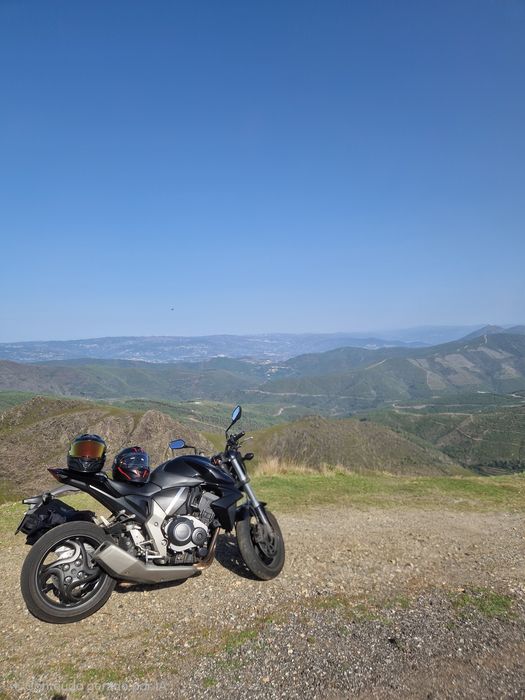 Honda CB 1000R Preto integral - como nova