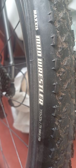 Покришка фолдінгова гравел 700*33 mm Maxis  Mud Wrestler