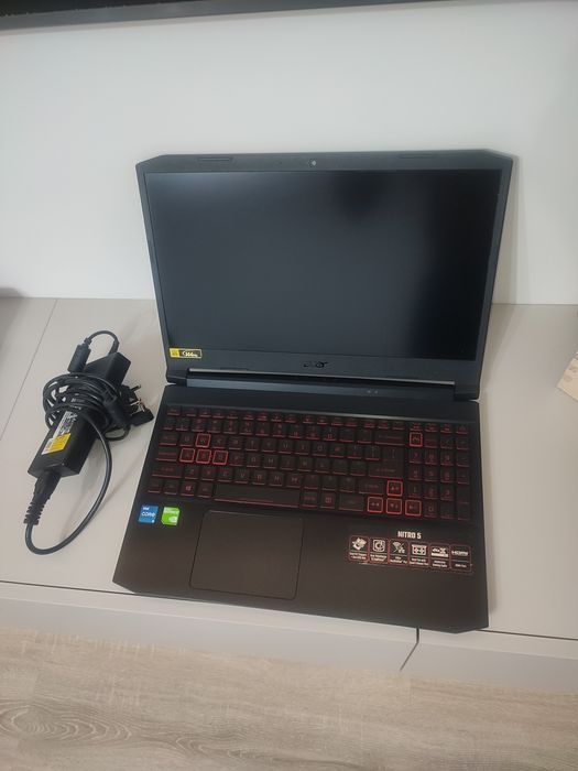 Acer nitro 5 I5 11th RTX3050 16gb SSD