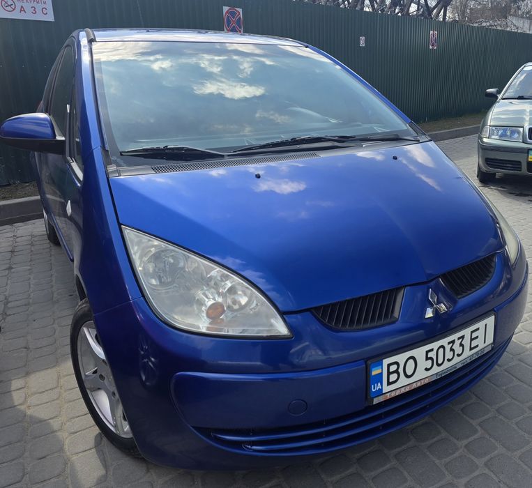Mitsubishi Colt 1.3  бензин
