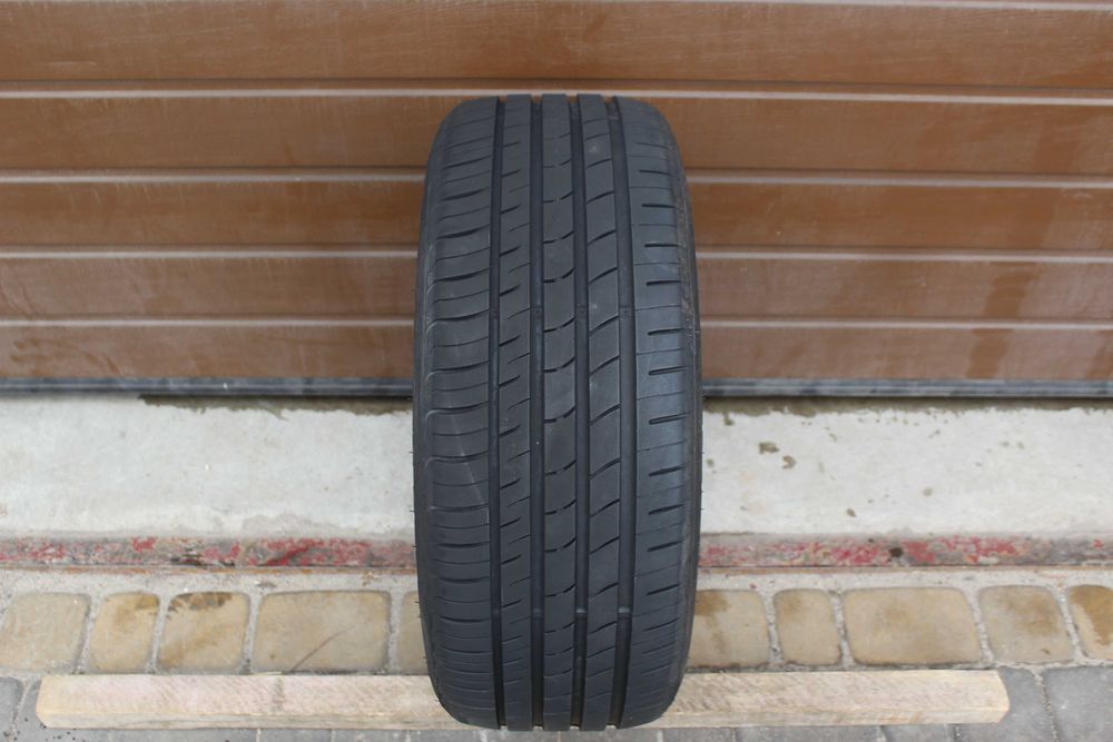235/45R18 Nexen N'Fera SU1 98W XL 2018r. 7.5mm
