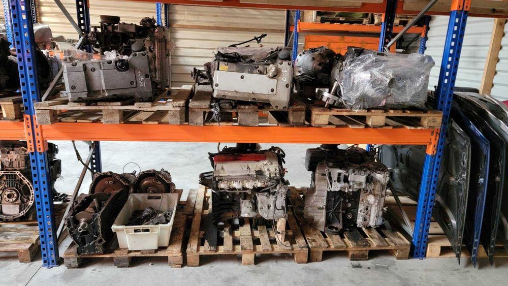 Двигун мотор Mercedes ом611 646 648 604 605 651 м111 271  блок голова