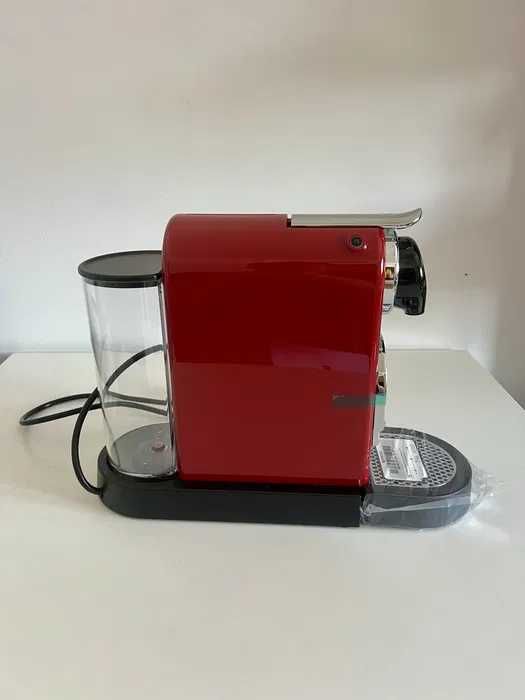 Máquina de café NESPRESSO Citiz Cherry Red436897357308907522