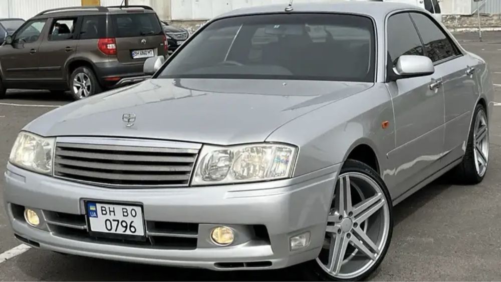 Nissan Gloria с двигателем 2.5 v 6 2000г.в. с пробегом 232000 в отличном состоянии. 
Для ценителей японского качества.
Торг присутствует.
Также рассмотрю обмен с моей доплатой, либо обмен на земельный участок или бус.