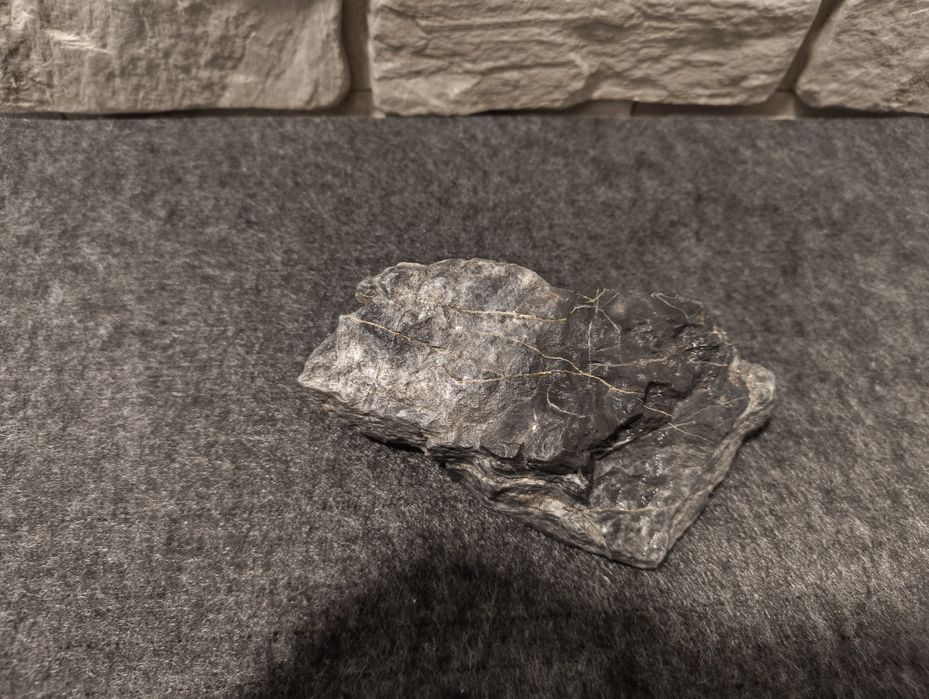 Ozdoby akwariowe drzewka, korzenie, skały