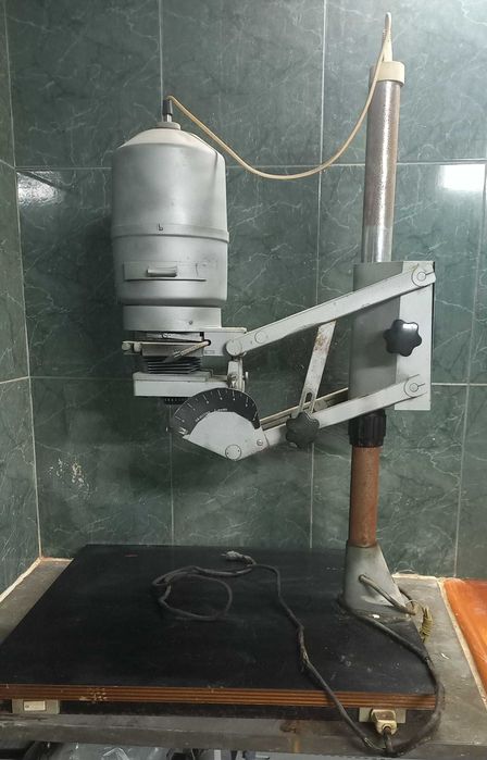 Ampliador de Fotografia a P. e B.