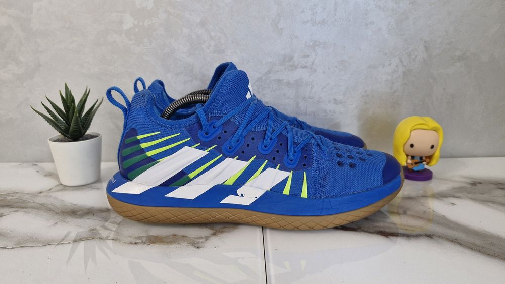 Кросівки Adidas Stabil.Розмір 42.5