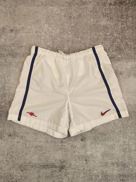 Вінтажні шорти Nike Arsenal