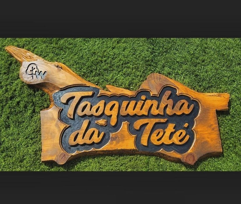 Decoração em madeira