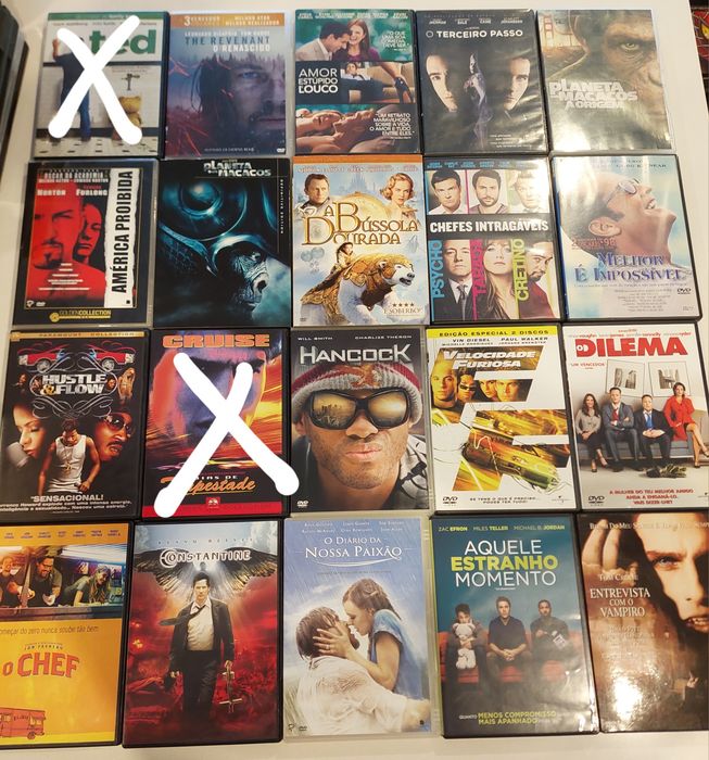 Vendo DVDs originais 10=40€