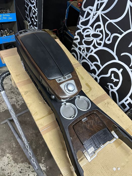 Bmw e65 730i tunel Środkowy schowek podłokietnik cupholder dekor