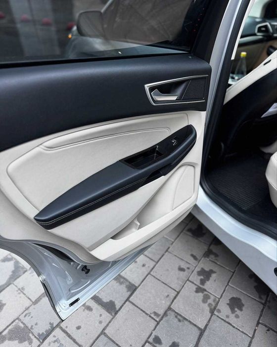 Ford Edge Тітаніум 2019