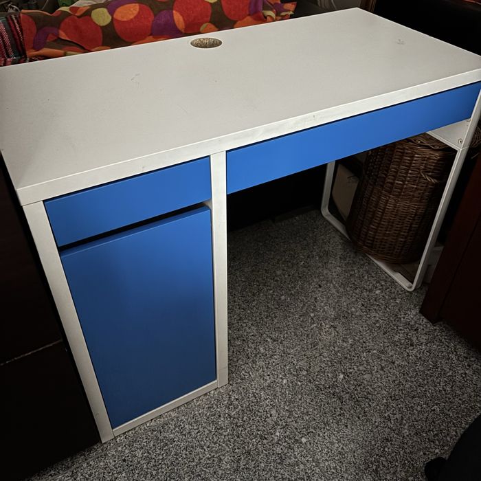 Conjunto escritorio infantil IKEA - Secretario + Estante + Cadeira