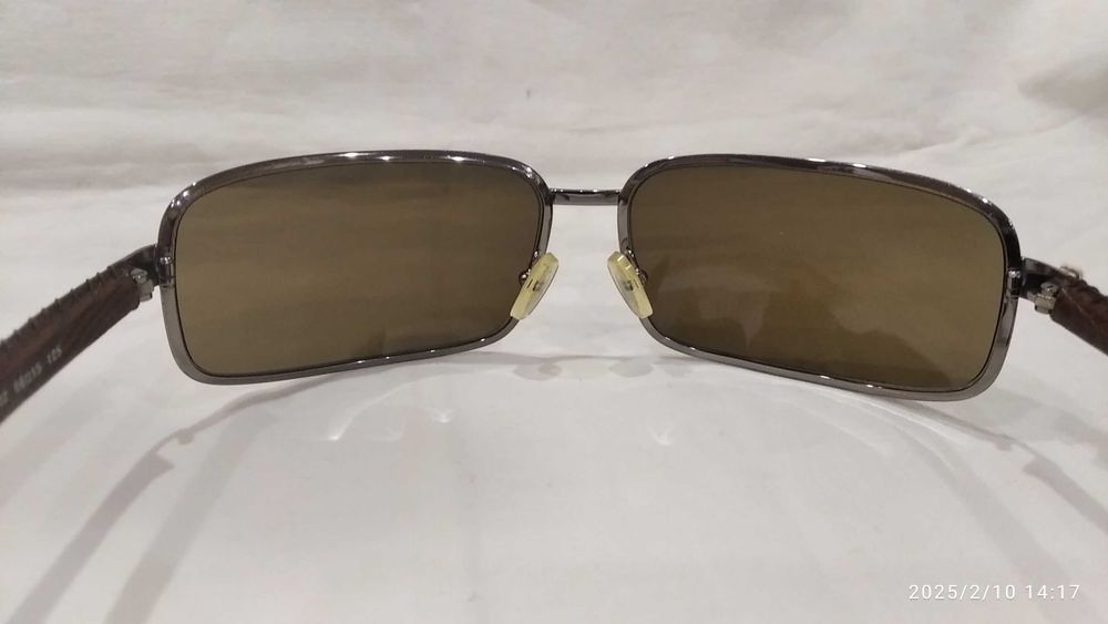 Женские солнцезащитные очки ICEBERG с кожаным футляром